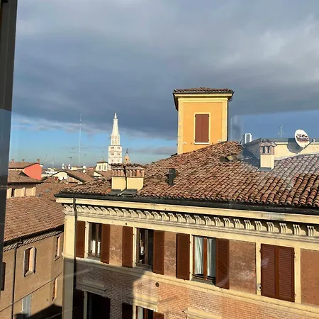 Appartamento Saragozza A Due Passi Da Piazza Grande - Wifi E Parcheggio Gratuito