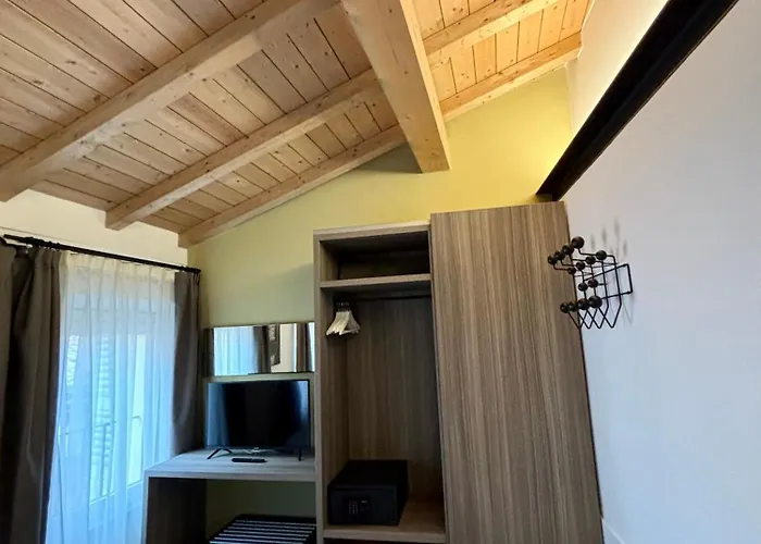 Saragozza A Due Passi Da Piazza Grande - Wifi E Parcheggio Gratuito