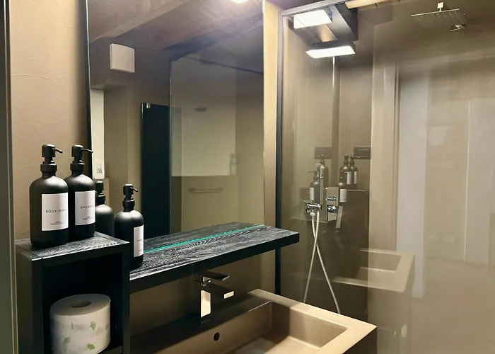 Saragozza A Due Passi Da Piazza Grande - Wifi E Parcheggio Gratuito Appartement Modène