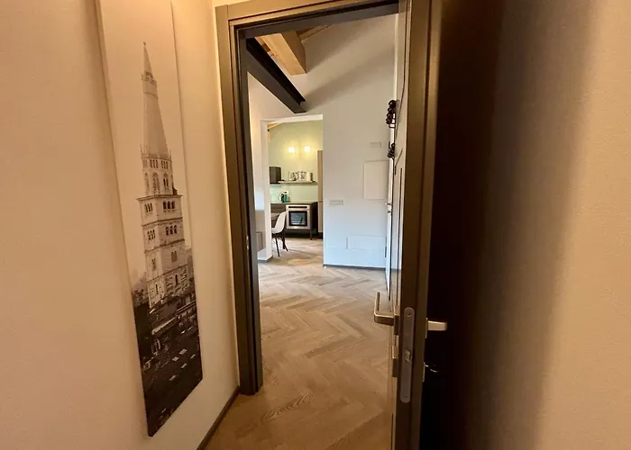 Saragozza A Due Passi Da Piazza Grande - Wifi E Parcheggio Gratuito Appartement