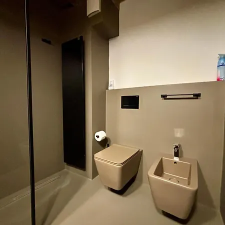 Saragozza A Due Passi Da Piazza Grande - Wifi E Parcheggio Gratuito