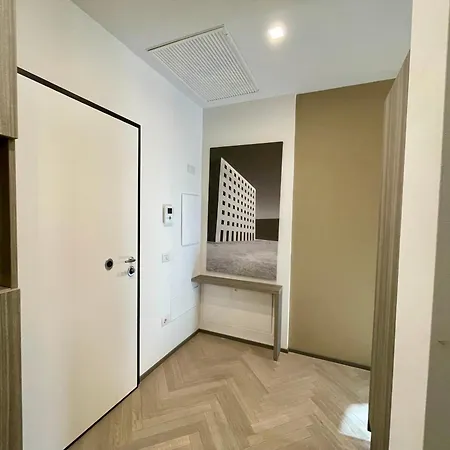 Saragozza A Due Passi Da Piazza Grande - Wifi E Parcheggio Gratuito Apartment Modena