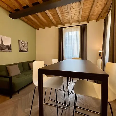 Saragozza A Due Passi Da Piazza Grande - Wifi E Parcheggio Gratuito Apartamento *