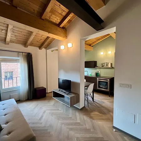 Saragozza A Due Passi Da Piazza Grande - Wifi E Parcheggio Gratuito Módena