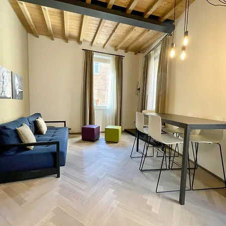 Saragozza A Due Passi Da Piazza Grande - Wifi E Parcheggio Gratuito * מודנה