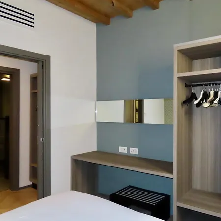 Saragozza A Due Passi Da Piazza Grande - Wifi E Parcheggio Gratuito Apartment