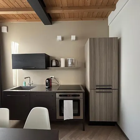 Saragozza A Due Passi Da Piazza Grande - Wifi E Parcheggio Gratuito * Módena