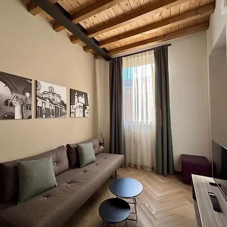 Saragozza A Due Passi Da Piazza Grande - Wifi E Parcheggio Gratuito Apartamento