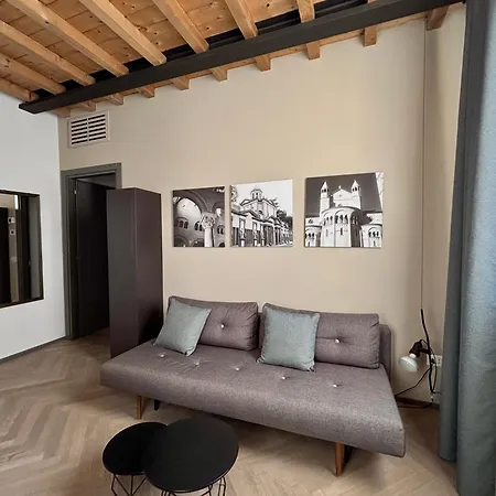 Saragozza A Due Passi Da Piazza Grande - Wifi E Parcheggio Gratuito Apartamento Módena