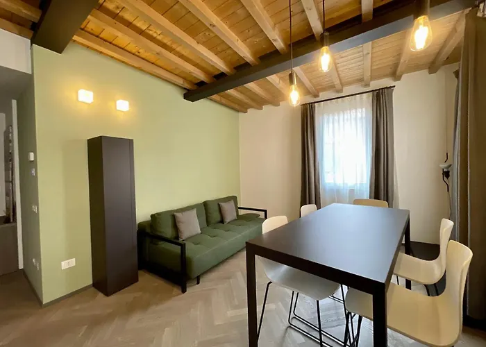 Saragozza A Due Passi Da Piazza Grande - Wifi E Parcheggio Gratuito Apartment *