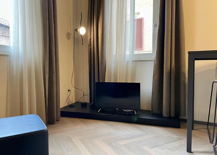 Saragozza A Due Passi Da Piazza Grande - Wifi E Parcheggio Gratuito Apartment *