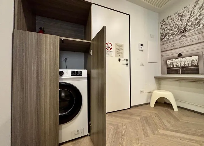 Saragozza A Due Passi Da Piazza Grande - Wifi E Parcheggio Gratuito * Modena