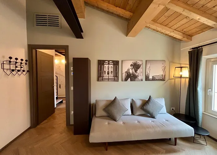 Apartment Saragozza A Due Passi Da Piazza Grande - Wifi E Parcheggio Gratuito