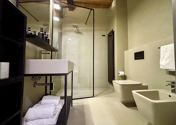 Saragozza A Due Passi Da Piazza Grande - Wifi E Parcheggio Gratuito *