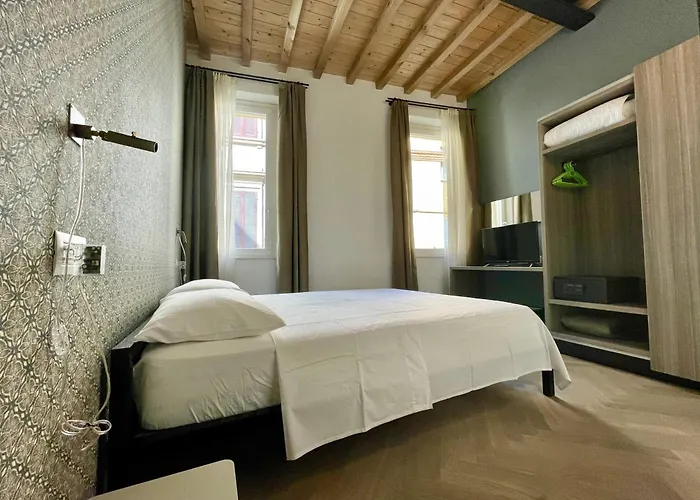 Saragozza A Due Passi Da Piazza Grande - Wifi E Parcheggio Gratuito