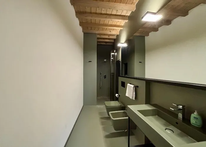 Saragozza A Due Passi Da Piazza Grande - Wifi E Parcheggio Gratuito *